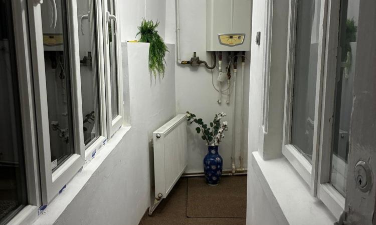 De inchiriat apartament cu 2 camere in vila zona Cotroceni (prima inchiriere)