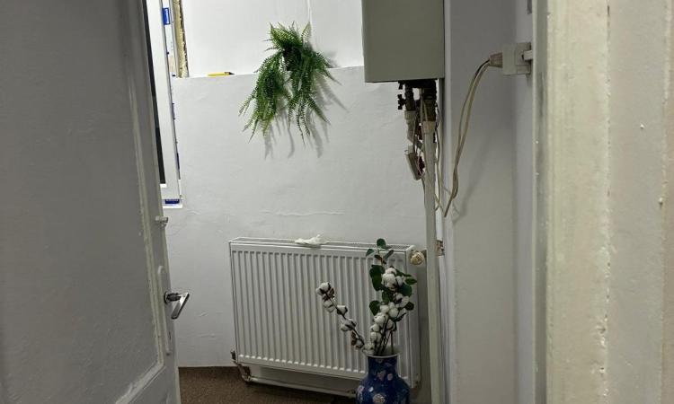 De inchiriat apartament cu 2 camere in vila zona Cotroceni (prima inchiriere)