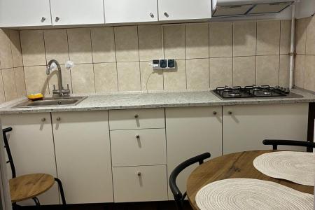 De inchiriat apartament cu 2 camere in vila zona Cotroceni (prima inchiriere)