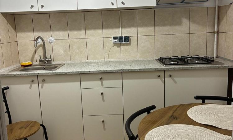 De inchiriat apartament cu 2 camere in vila zona Cotroceni (prima inchiriere)