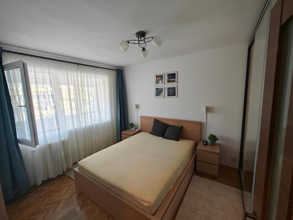 De vanzare Apartament cu 2 camere (mobilat si utilat) - Bucurestii Noi/ Parc Bazilescu
