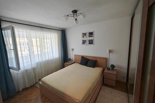 De vanzare Apartament cu 2 camere (mobilat si utilat) - Bucurestii Noi/ Parc Bazilescu