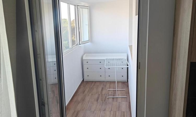 De vanzare Apartament cu 2 camere (mobilat si utilat) - Bucurestii Noi/ Parc Bazilescu