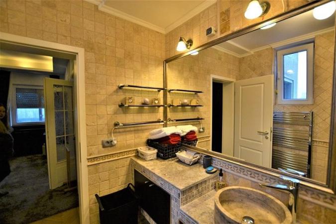 Apartment 3 rooms  + Terrace 50sqm for rent - ASE - Dorobanti area