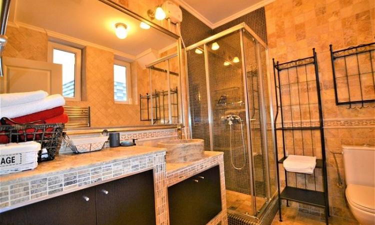 Apartment 3 rooms + Terrace 50sqm for rent - ASE - Dorobanti area