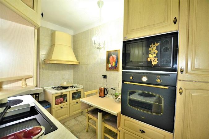 Apartment 3 rooms  + Terrace 50sqm for rent - ASE - Dorobanti area