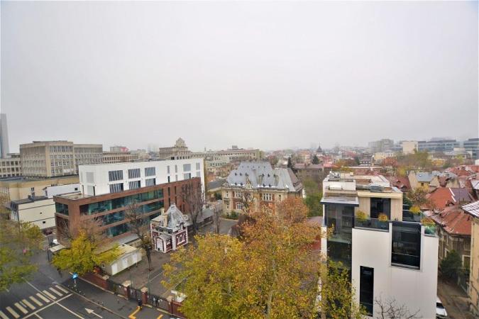 Apartment 3 rooms  + Terrace 50sqm for rent - ASE - Dorobanti area