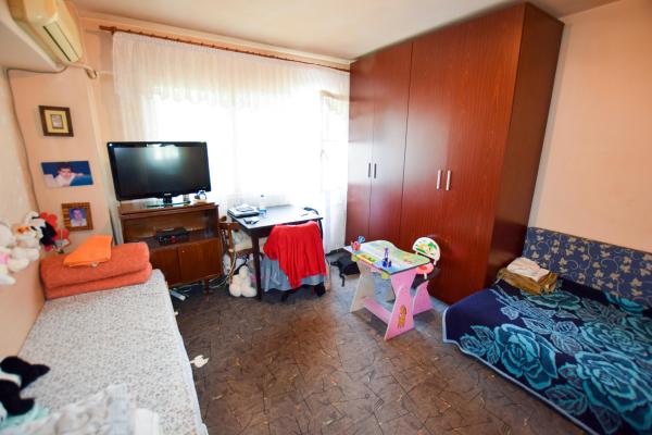 Dorobanti - Stradal - garsoniera decomandata - bloc mixt