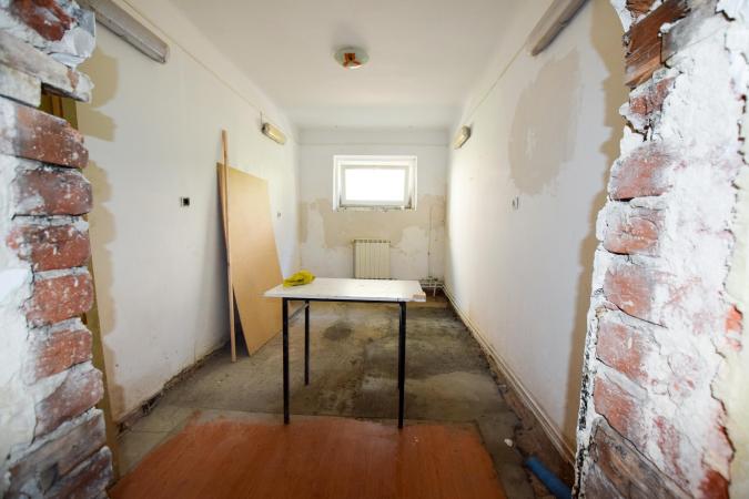 Apartament 3 camere - Zona Cismigiu - Demisol inalt