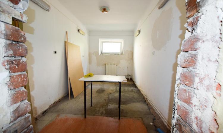 Apartament 3 camere - Zona Cismigiu - Demisol inalt