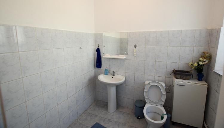 Apartament 3 camere - Zona Cismigiu - Demisol inalt