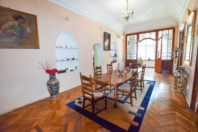 Apartament 5 camere - Zona Cismigiu - Parter inalt