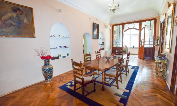 Apartament 5 camere - Zona Cismigiu - Parter inalt