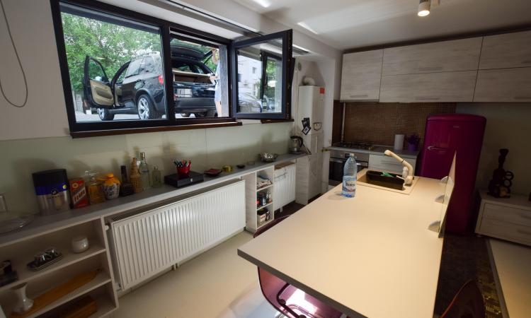 2 camere Dorobanti - Garaj propriu (20mp) - imobil 2014