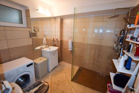 2 camere Dorobanti - Garaj propriu (20mp) - imobil 2014