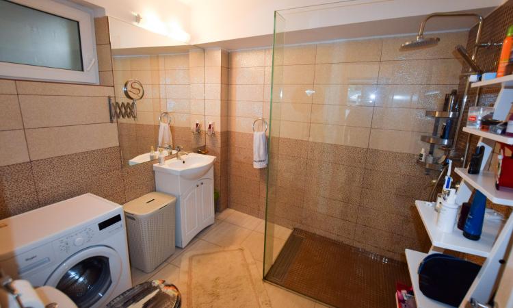 2 camere Dorobanti - Garaj propriu (20mp) - imobil 2014