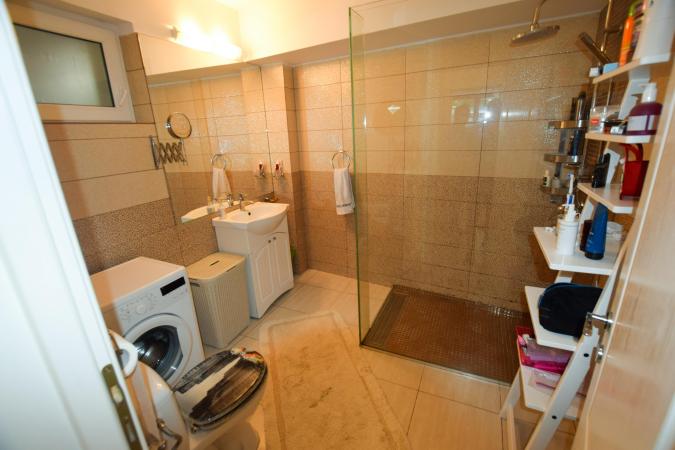 2 camere Dorobanti - Garaj propriu (20mp) - imobil 2014