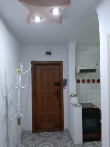 Garsoniera - Piata Unirii - Casa Poporului - 37 mp - bloc 1993