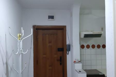 Garsoniera - Piata Unirii - Casa Poporului - 37 mp - bloc 1993