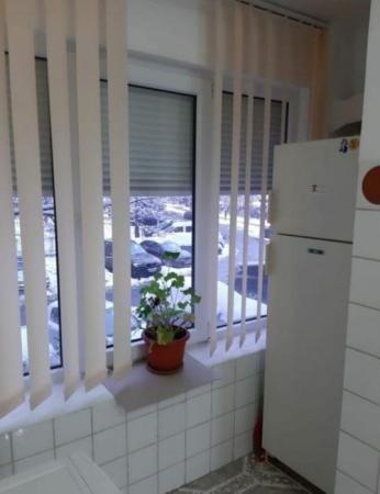 Garsoniera - Piata Unirii - Casa Poporului - 37 mp - bloc 1993