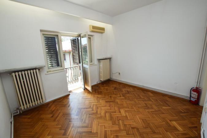 Apartament 4 camere - Floreasca - 150 mp - Centrala Proprie - Alarma