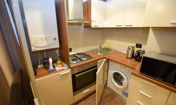 Apartament 2 camere - Dorobanti - Calea Floreasca - Bloc 2011
