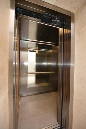 Apartament 3 Camere 120mp - Baneasa - Aerogarii