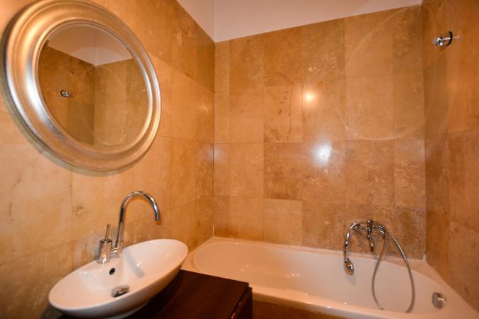 Chic 3-room Apartment-Bucurestii Noi-Metrou Jiului