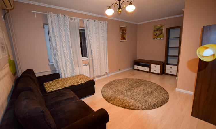 Apartament 2 camere - Decomandat - Aviatiei