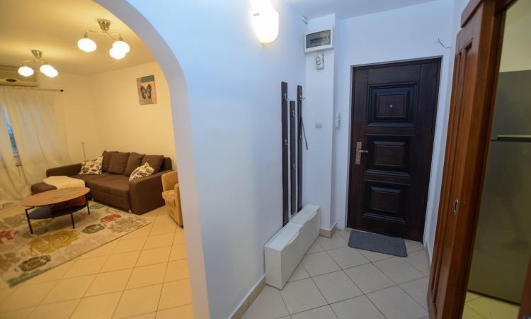 Apartament 3 camere - Aviatiei - Renovat complet - Mobila noua