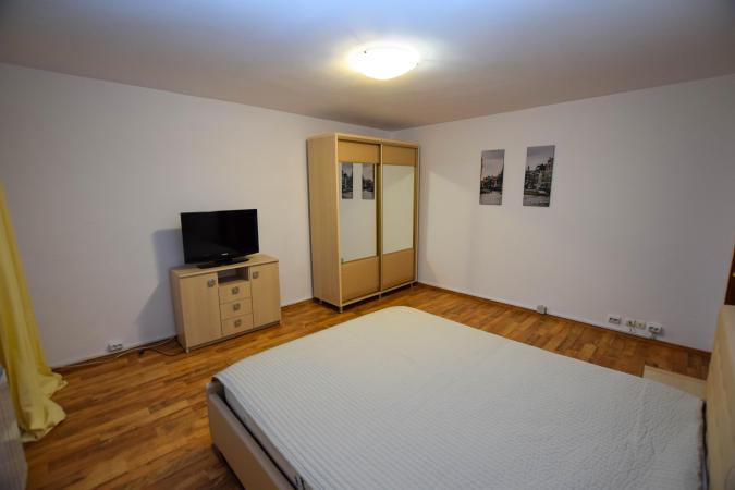 Apartament 3 camere - Aviatiei - Renovat complet - Mobila noua