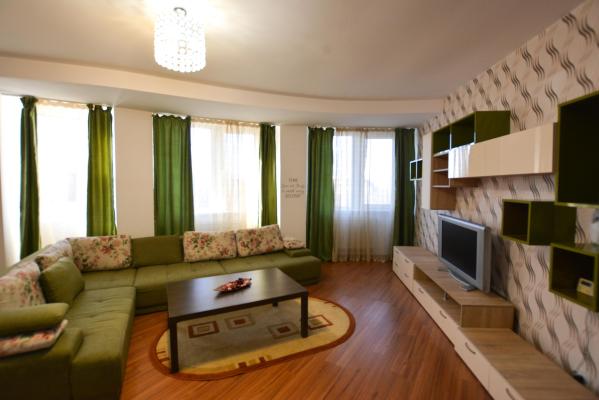 Apartament 4 camere-115mpu-Vila-Pipera-Zona linistita - trebuie schimbate pozele