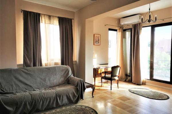 Penthouse etaj 2 si 3 cu terasa 25 mp vedere Piata Victoriei - Ultracentral