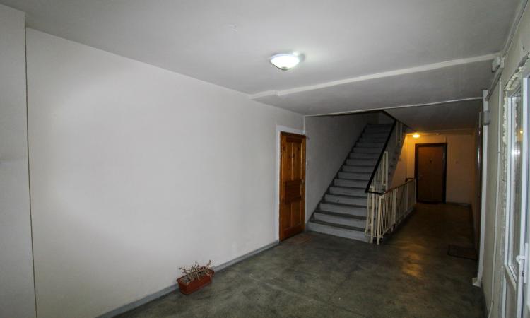 3 camere - Calea Calarasi - 10 min Metrou Muncii - 390 Euro