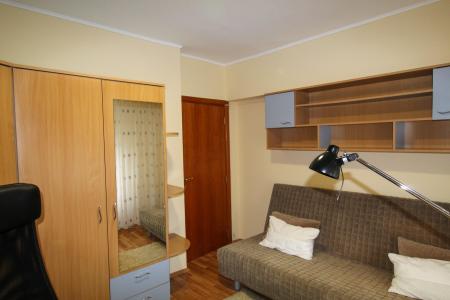 3 camere - Calea Calarasi - 10 min Metrou Muncii - 390 Euro