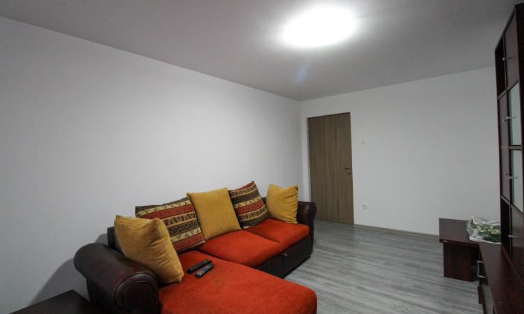 3 rooms - Victoriei Square