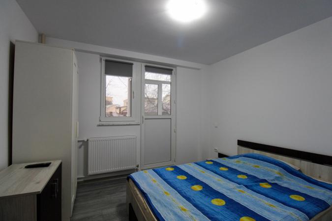 3 rooms - Victoriei Square