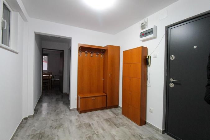 3 rooms - Victoriei Square