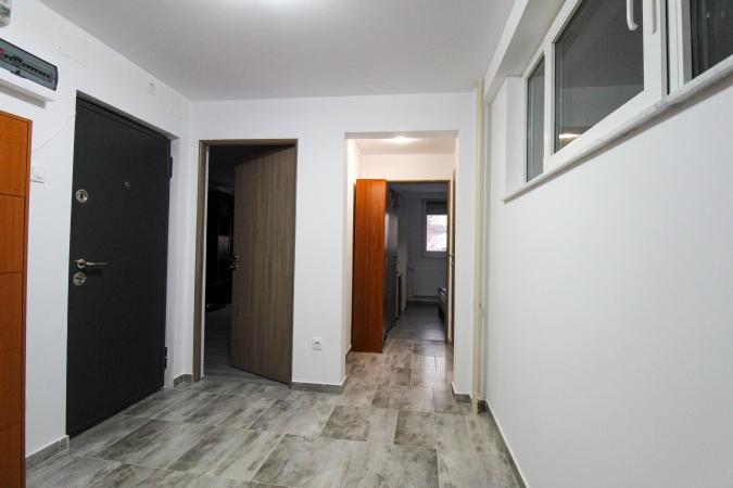 3 rooms - Victoriei Square