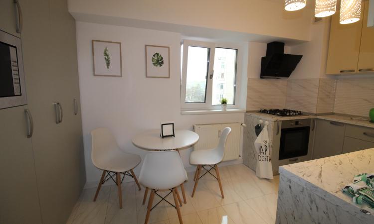 Inchiriere apartament - 2 camere Unirii-Horoscop- Vedere Dambovita-Lux
