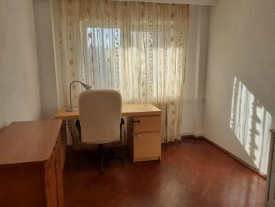 Vanzare- 3 camere- Lacul Tei-Lidl