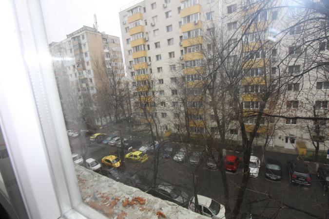 Apartament 3 camere-Grigore Moisil- Lacul tei
