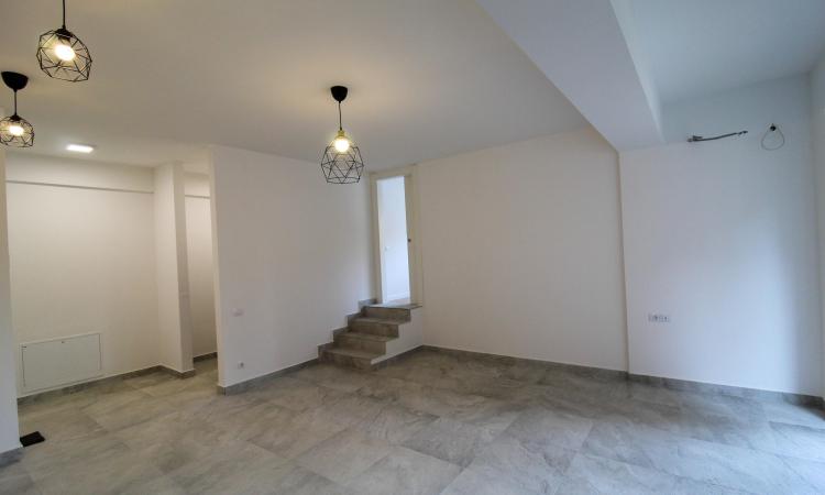 Apartament Aviatiei - Curte propie 58 mp - Constructie 2020