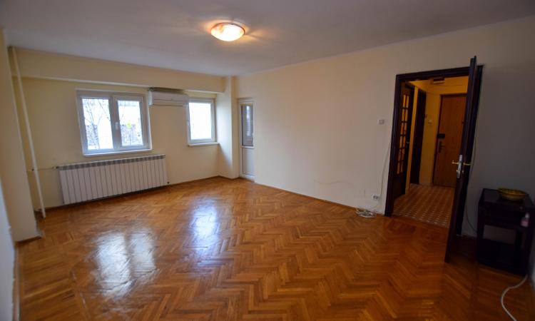 3 camere - Aviatiei - Caramfil- Etaj 2/4