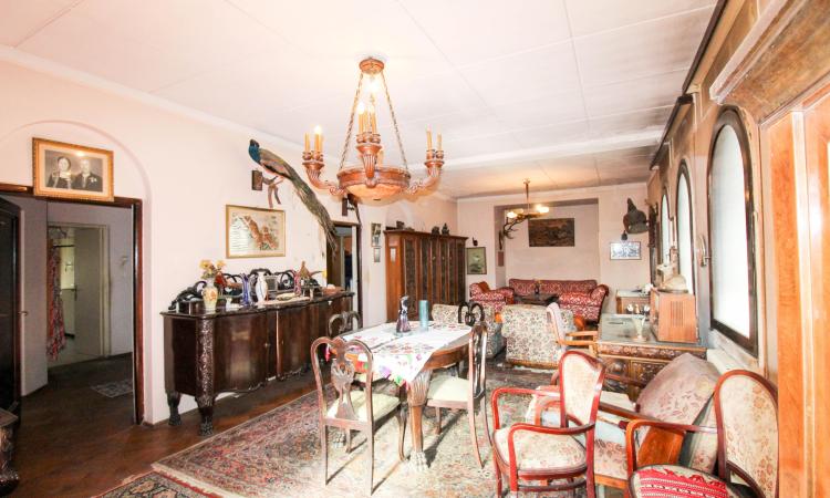 3-room apartment in a villa - special architecture - Primaverii