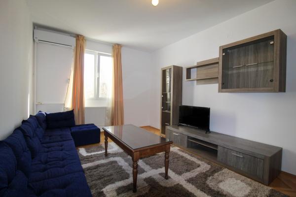 Apart 2 room - renovated first rental - 1 min metro Bazilescu