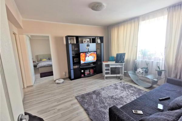 Vanzare apartament modern-2 camere- Grivita- 1 Mai-Renovat recent