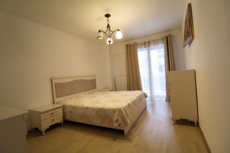 4-room apartment - new complex - Damaroaia