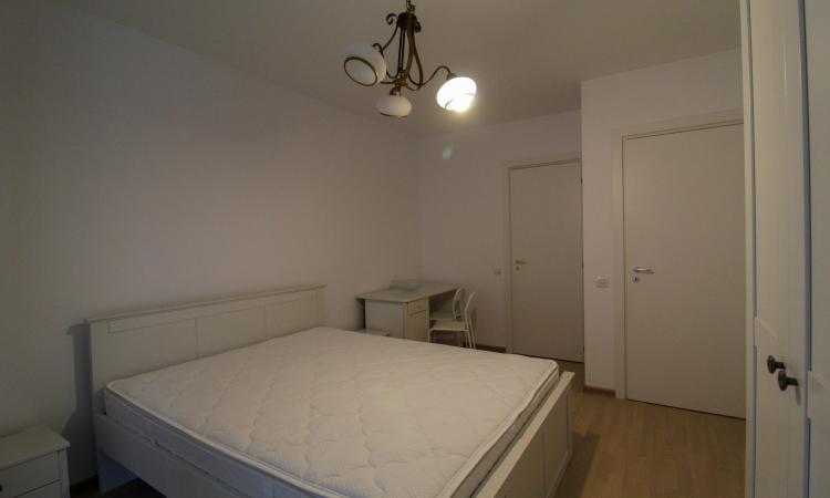4-room apartment - new complex - Damaroaia