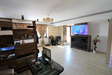 Vanzare Apartament 3 camere - Baneasa, 2 Terase